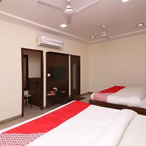 Hotel Oyo 16147 Jyoti Continental Agra, Agra (Uttar Pradesh)